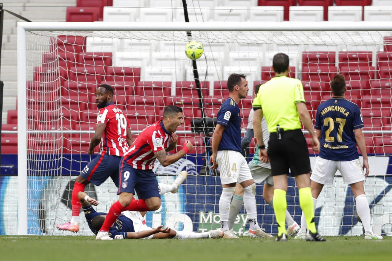 Gol postrero de Suárez deja al Atlético a un paso del título