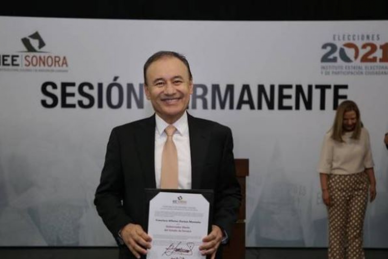Recibe Alfonso Durazo constancia como gobernador electo de Sonora