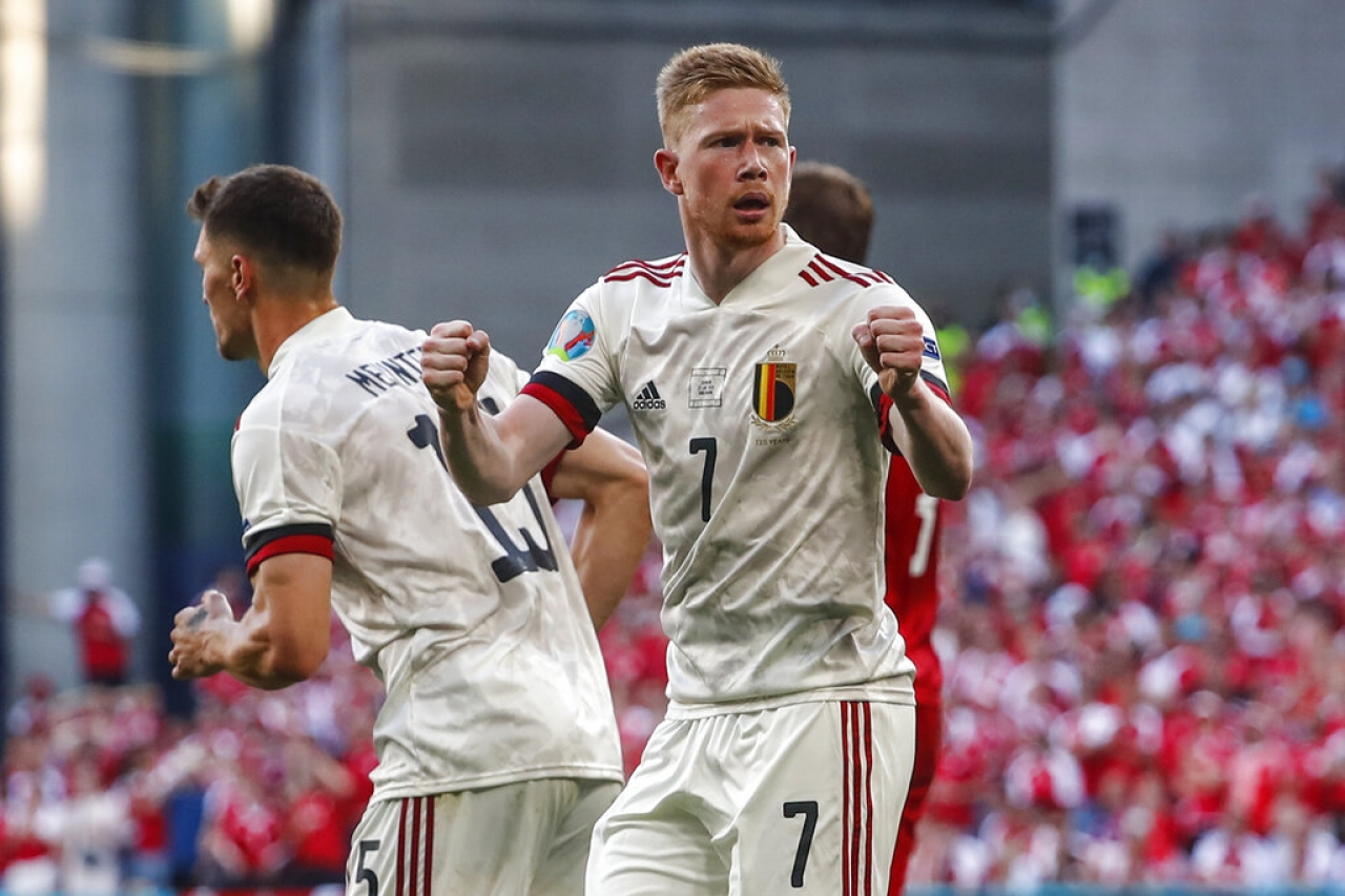 Dinamarca da un susto a Bélgica, pero termina perdiendo 2-1