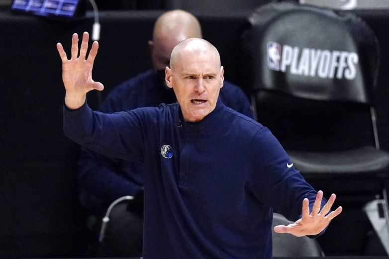 Rick Carlisle renuncia como entrenador de los Mavericks ...