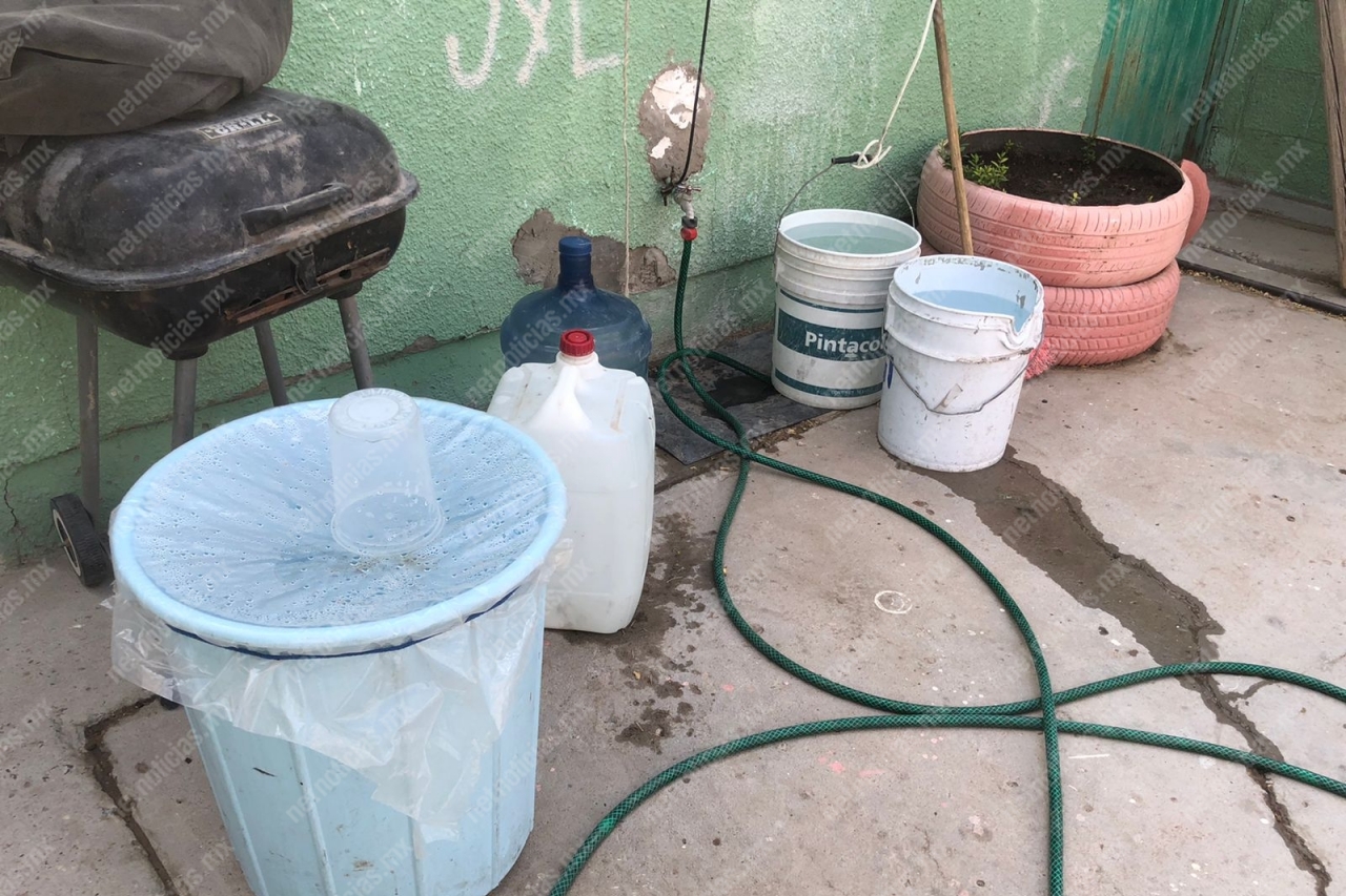 'No tenemos ni un chorrito para tomar': Sufren vecinos de Oasis falta de agua