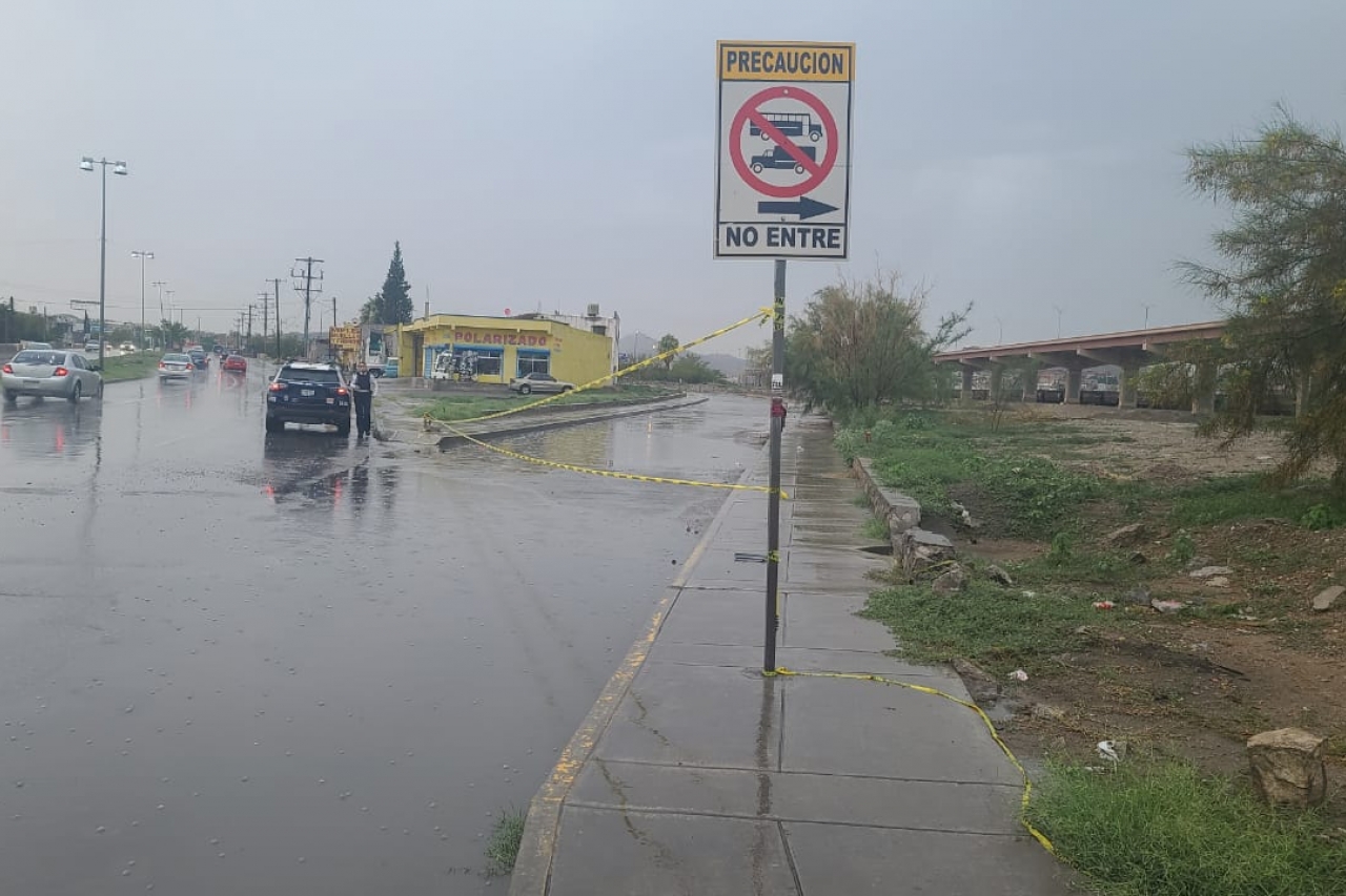 Cierran viaducto Díaz Ordaz y paso a desnivel de la Insurgentes