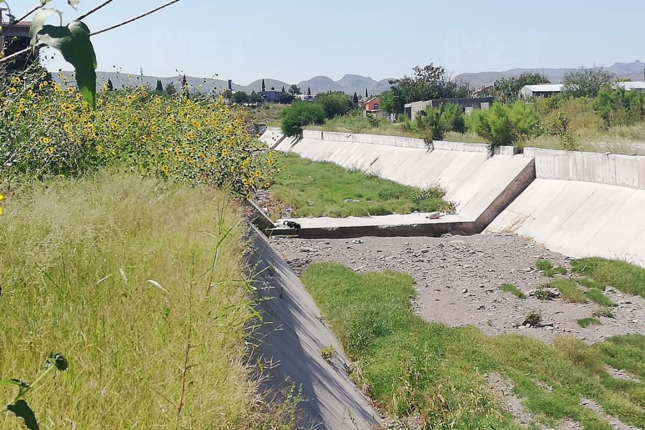 Matan a pareja y los tiran en arroyo 'El Mimbre'