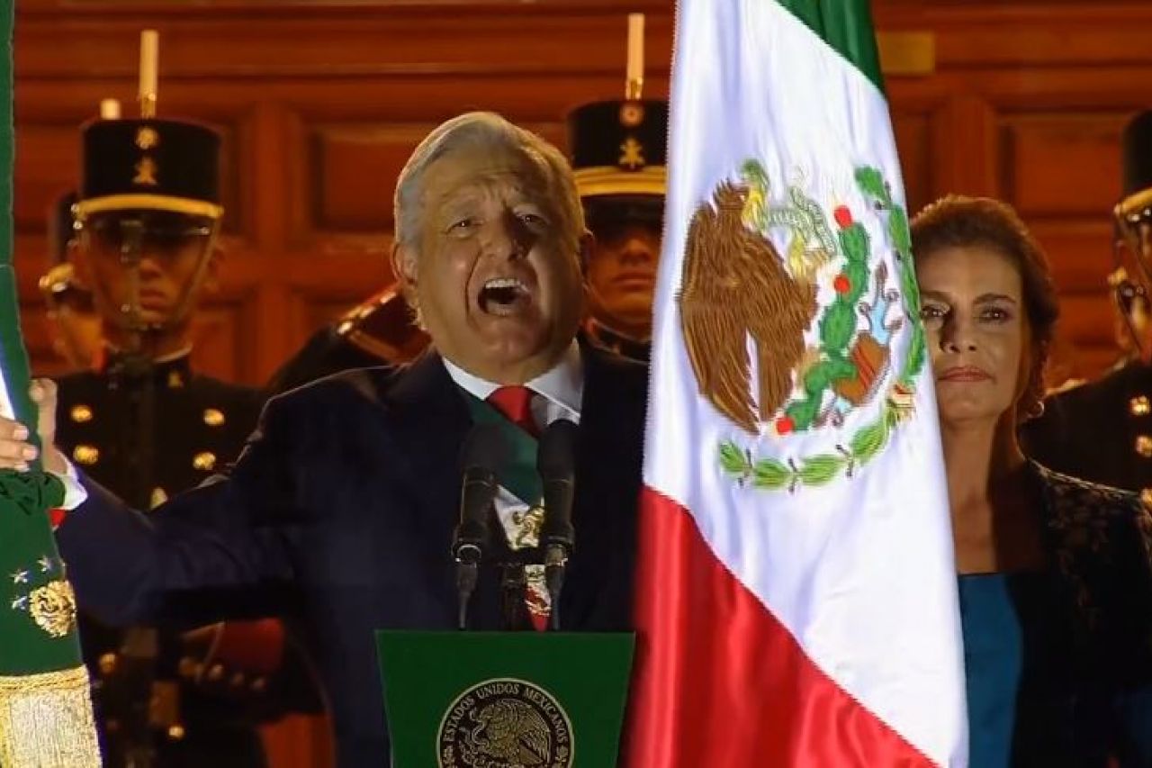 Encabeza Amlo Ceremonia Del Grito De Independencia En El Zócalo 9901