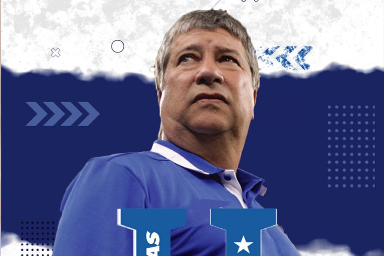 Presentan al ‘Bolillo’ Gómez como nuevo DT de Honduras
