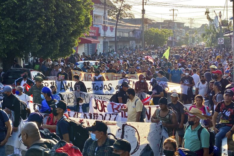 Inicia Caravana De Migrantes Desde El Sur De México