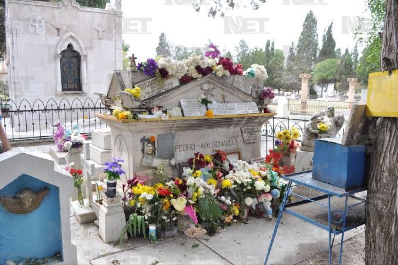 La tumba más visitada en Chihuahua es la del padre Maldonado