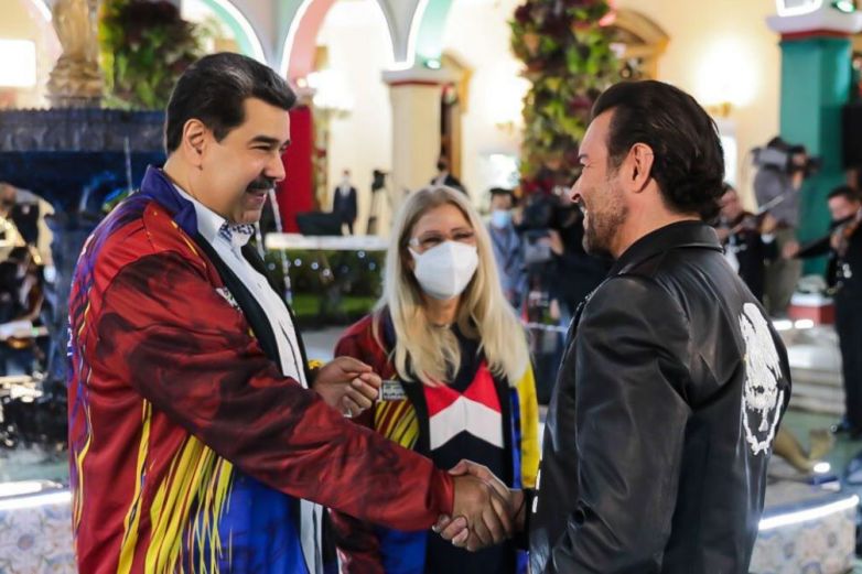 Responde Montero a críticas por cantarle a Nicolás Maduro 