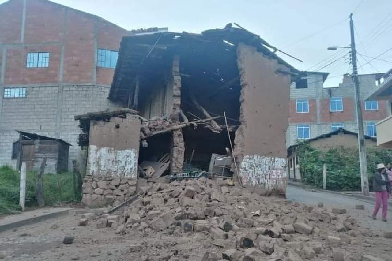 Sufre Perú terremoto de magnitud 7.5 