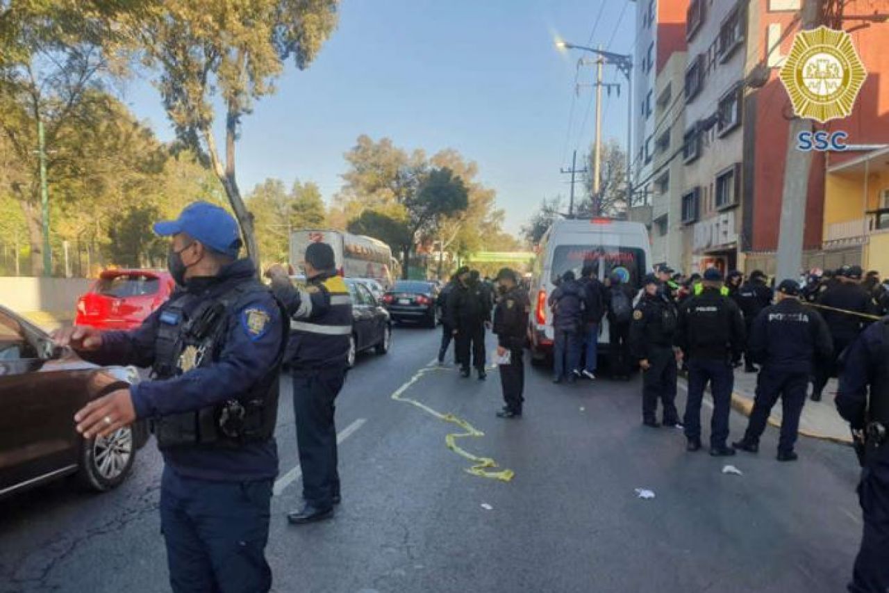 Arrestan a dos tras arrollar a 12 peregrinos en Xochimilco