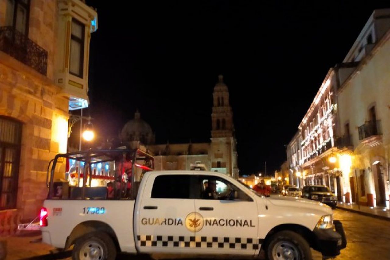 Vinculan a proceso a dos involucrados en camioneta con 10 cuerpos en Zacatecas