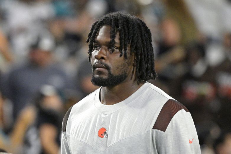 Arrestan a Malik McDowell de los Browns en Florida