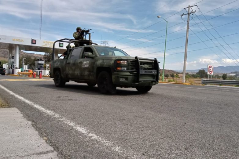 Refuerzan 800 militares seguridad en Michoacán