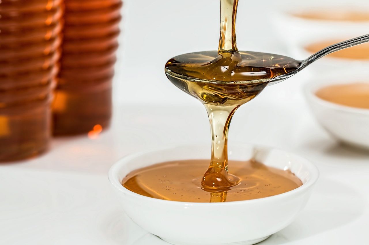 ¿Es mejor la miel que el azúcar? Esto dice una nutrióloga