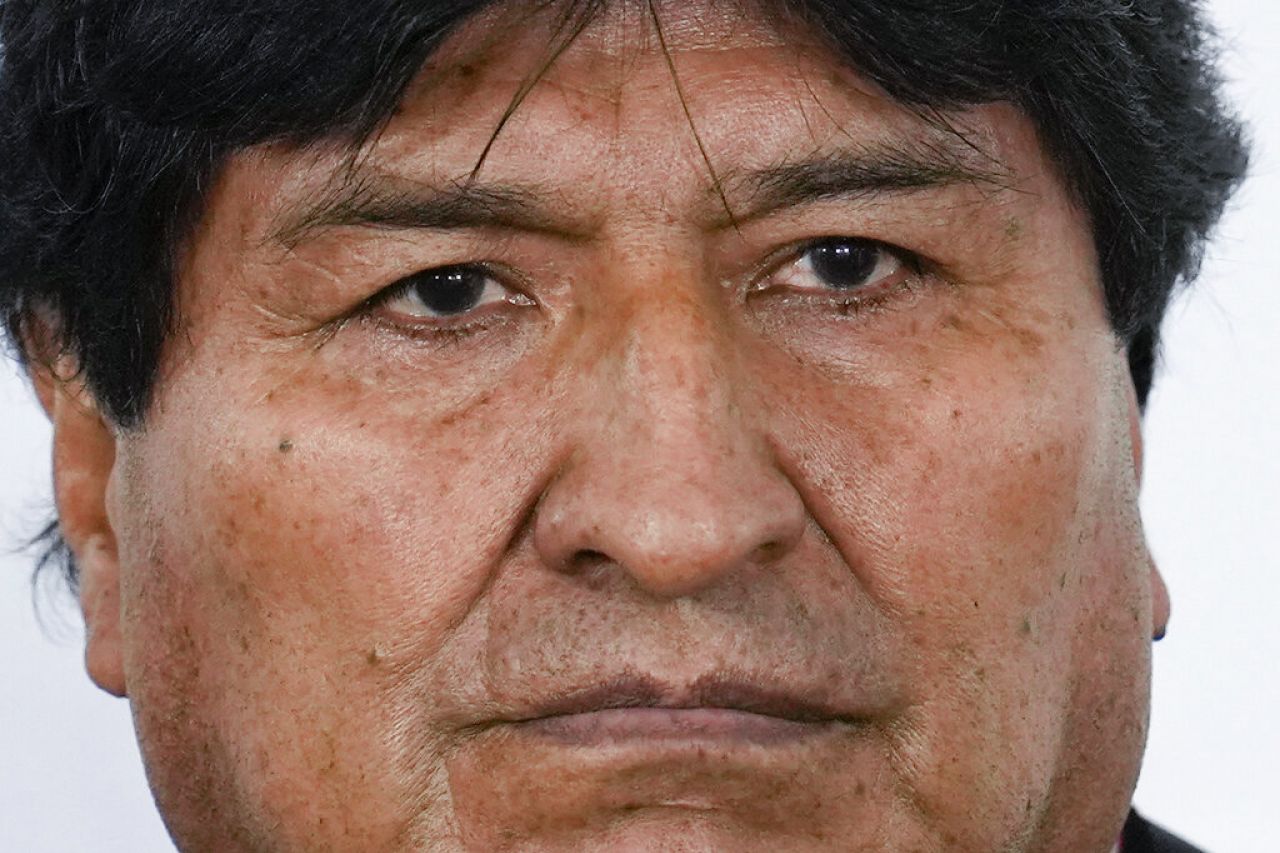 Tribunal de Bolivia desconoce a Evo Morales como líder de partido de gobierno