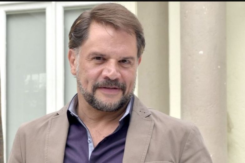 Declaran culpable al actor Héctor Parra de corrupción de menores