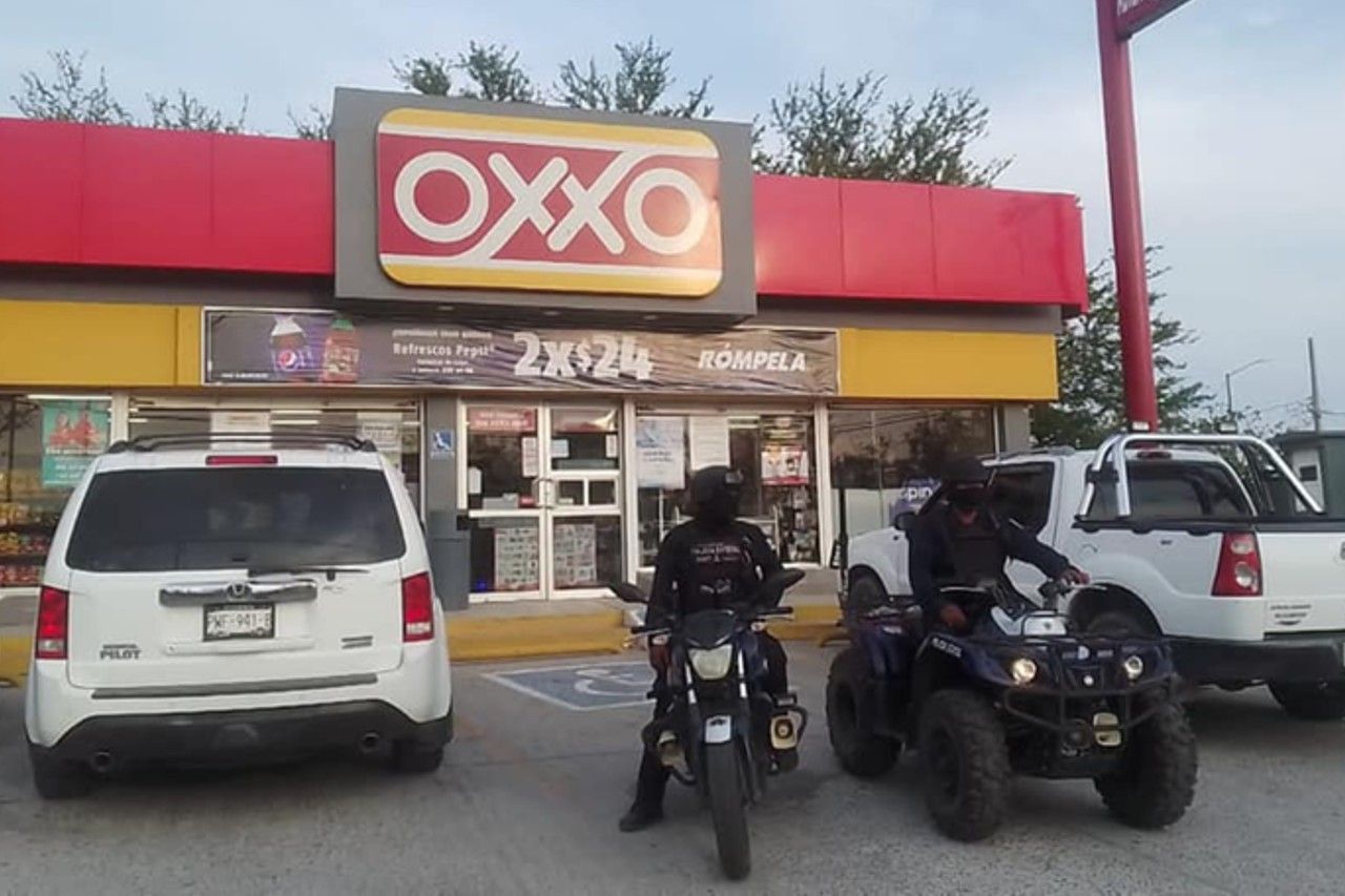 Cae hombre por asaltar 92 tiendas Oxxo
