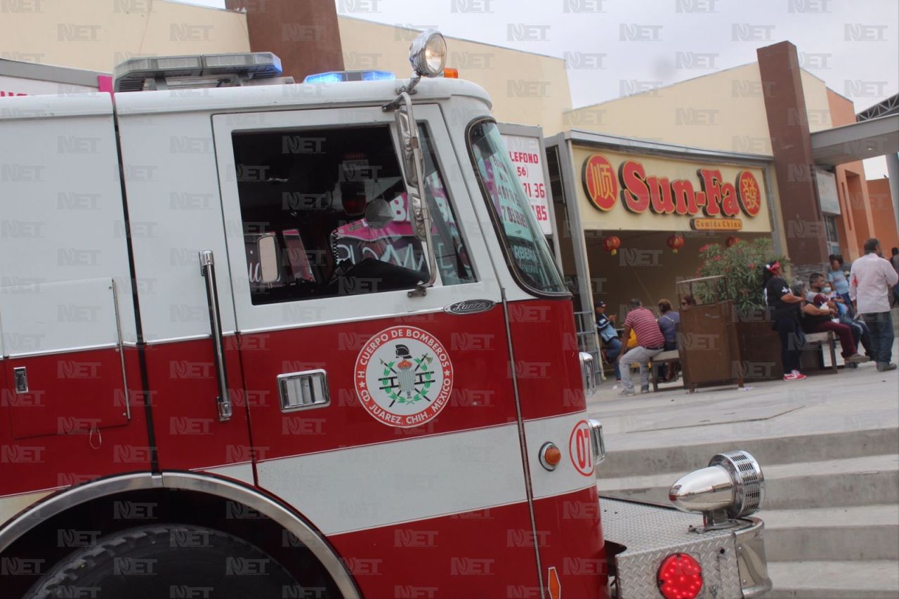 Se registra incendio en restaurante de comida china