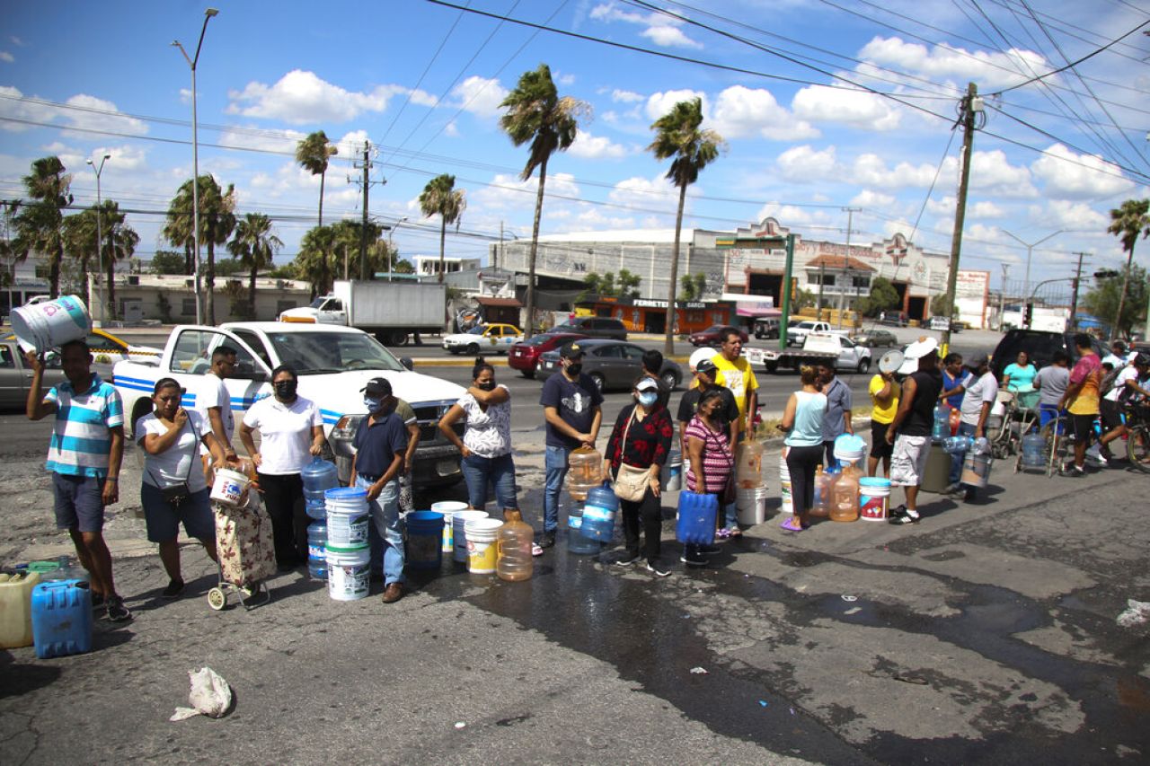 Sufre Monterrey por intensa sequía