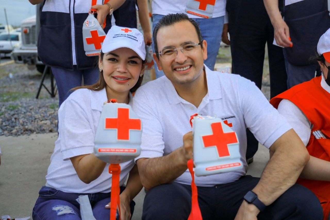 Funcionarios de Chihuahua botean para la Cruz Roja