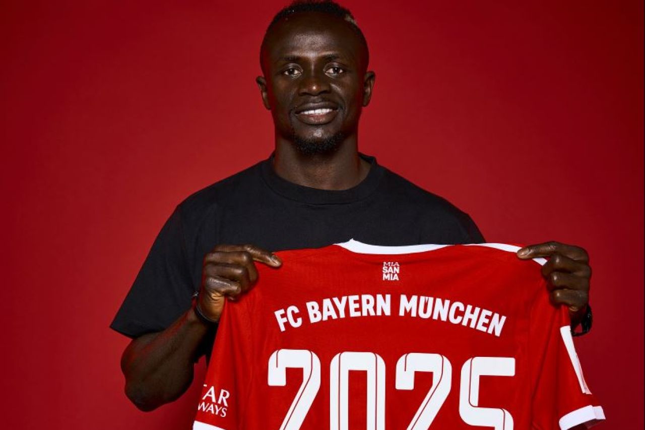 Sadio Mané firma contrato con Bayern Múnich hasta 2025