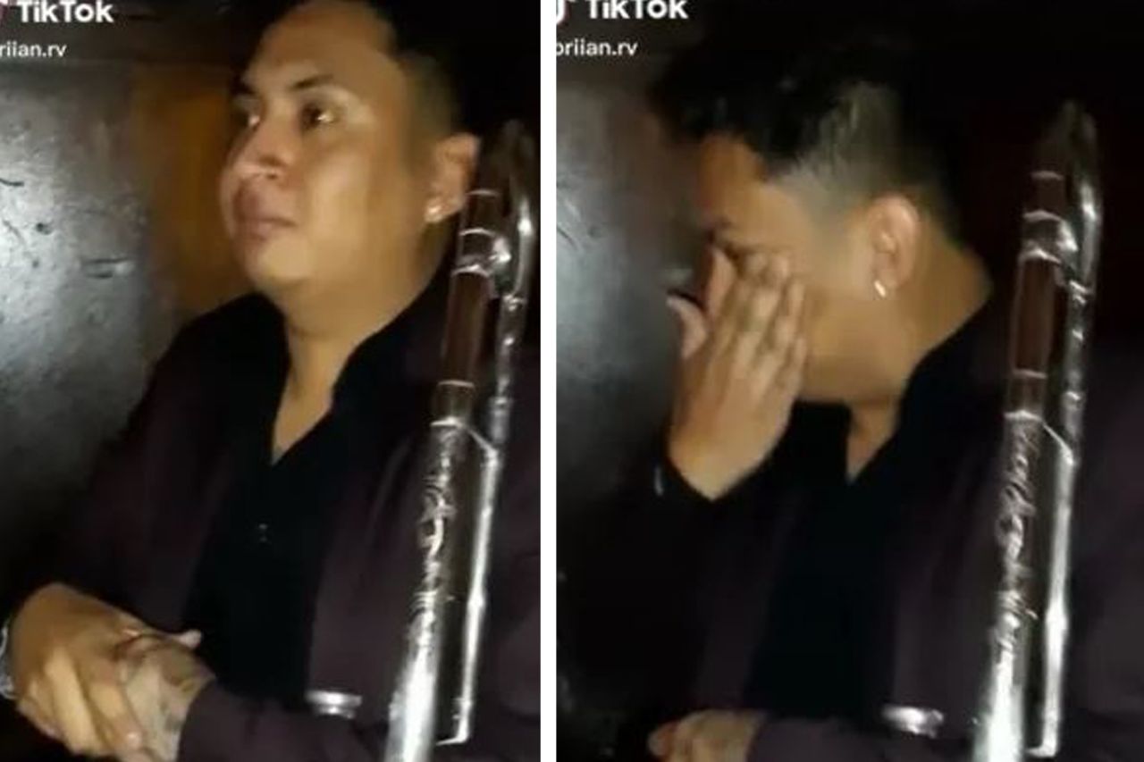 Video: Músico llora al ver que le tocó trabajar en la boda de su ex