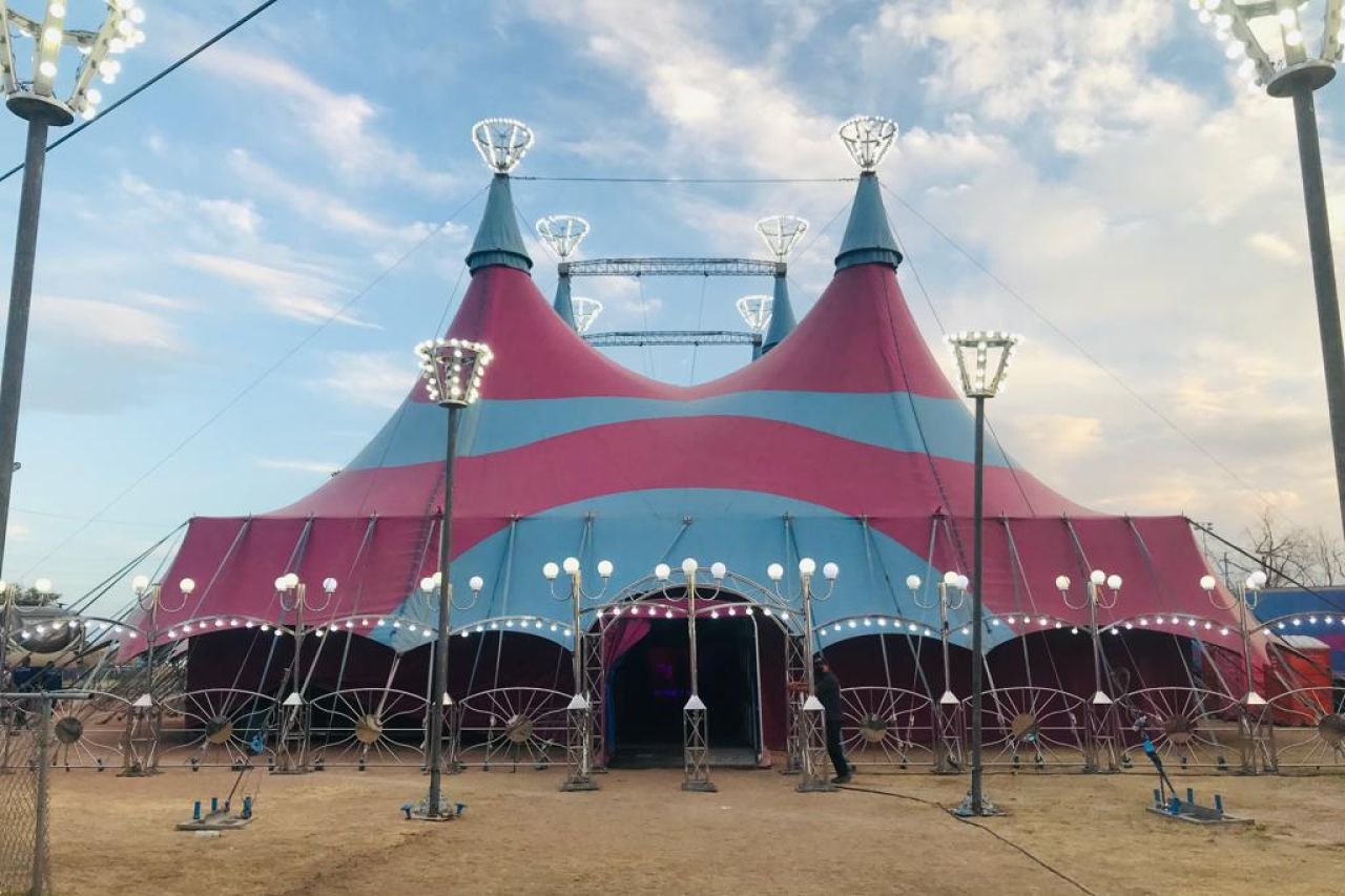 Invita DIF a función gratuita en circo de la Feria