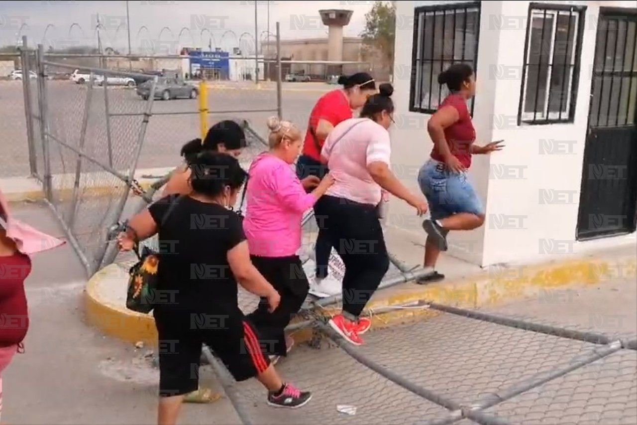 Intentan familiares de reos ingresar a la fuerza a Cereso de Ciudad Juárez