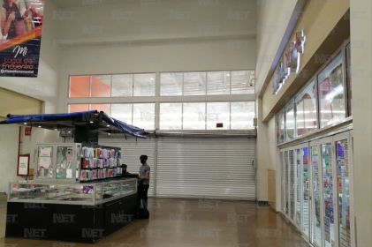 Cierran Walmart monumental tras jornada violenta en Juárez