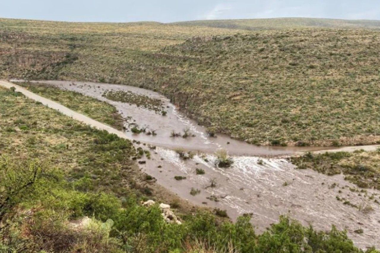 Reabren cavernas de Carlsbad tras inundaciones