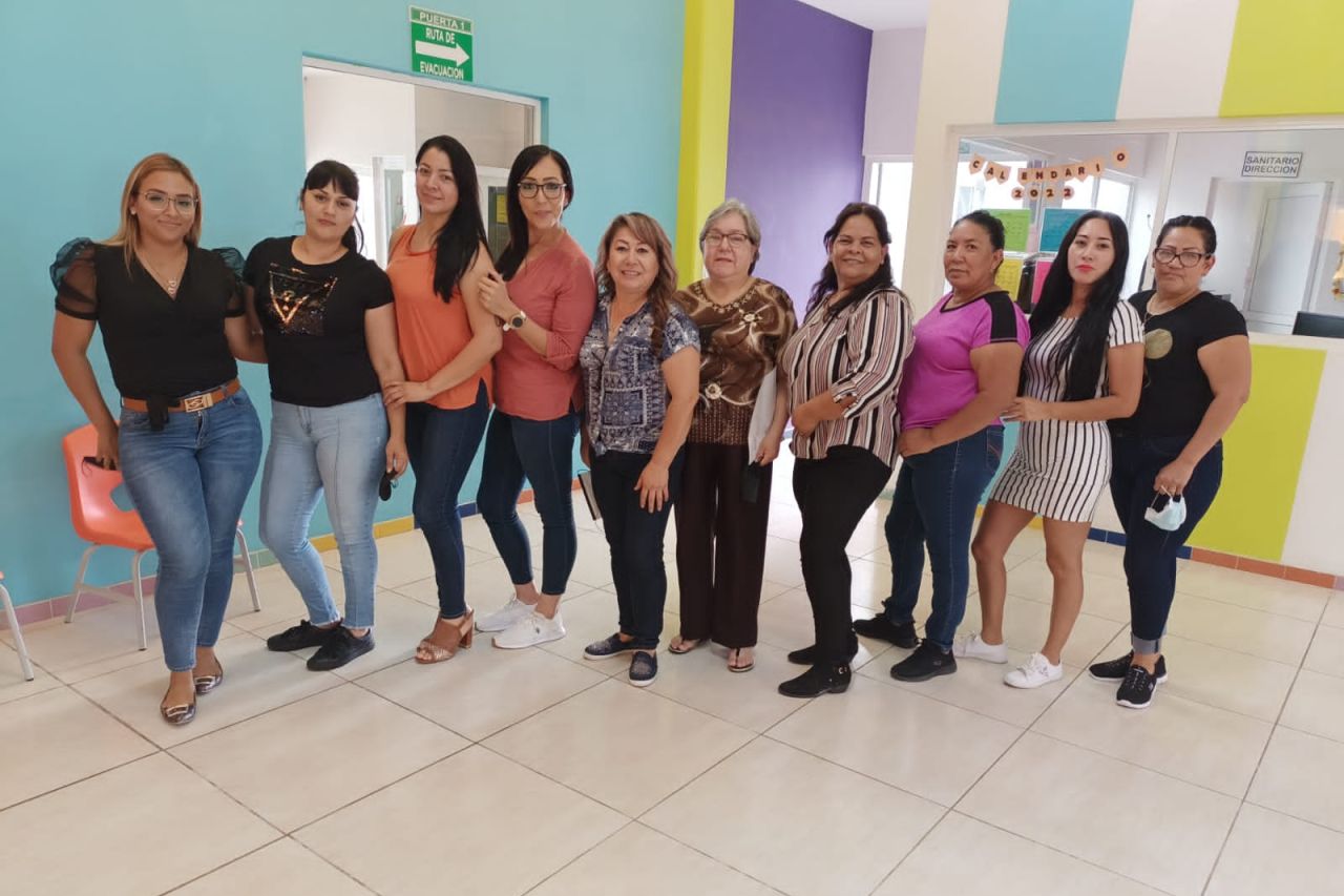 Certifican a personal de la Estancia Infantil Municipal