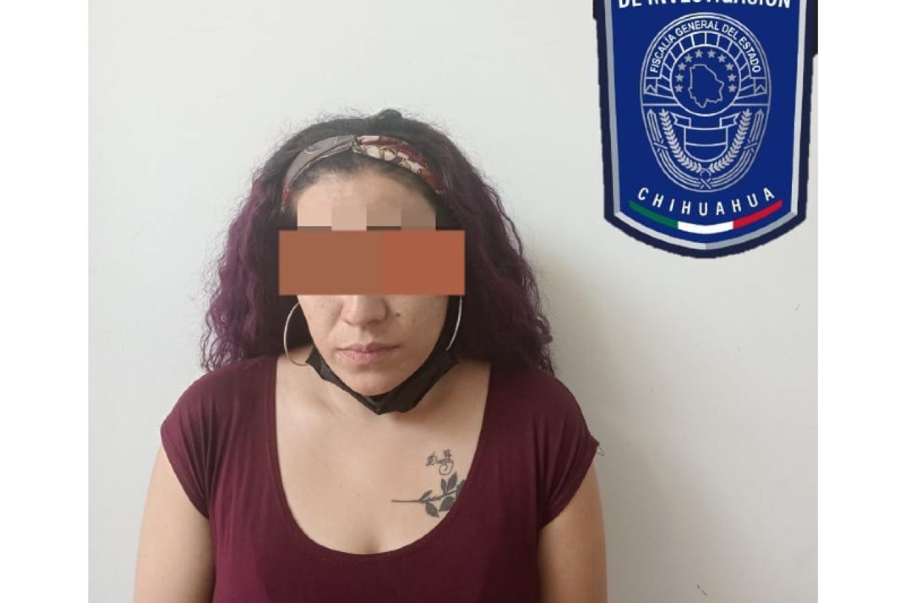 Detienen a mujer acusada de robar en una tienda de Parral