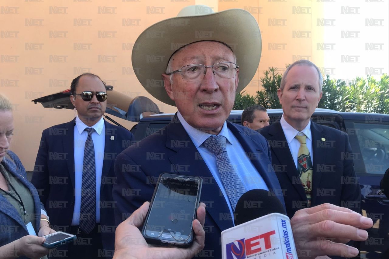 EU no es responsable de la violencia en Sinaloa: Ken Salazar