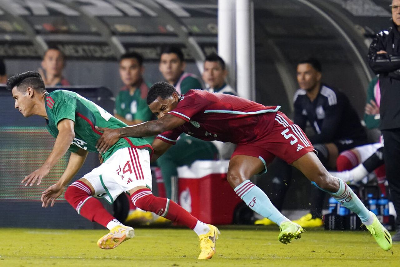 Selección Mexicana y Martino siguen sin despejar las dudas