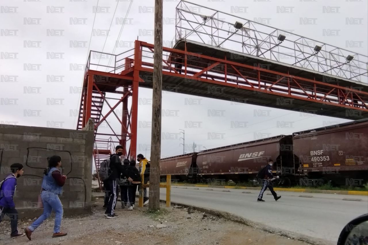 En El Olvido Puentes Peatonales De Ciudad Ju Rez