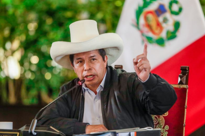 México cancela cumbre por ausencia de presidente peruano