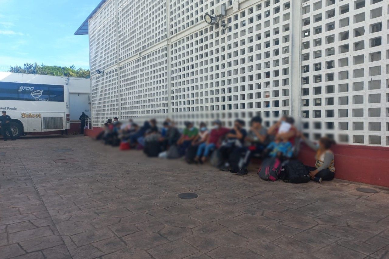 Aseguran a 354 migrantes en Quintana Roo