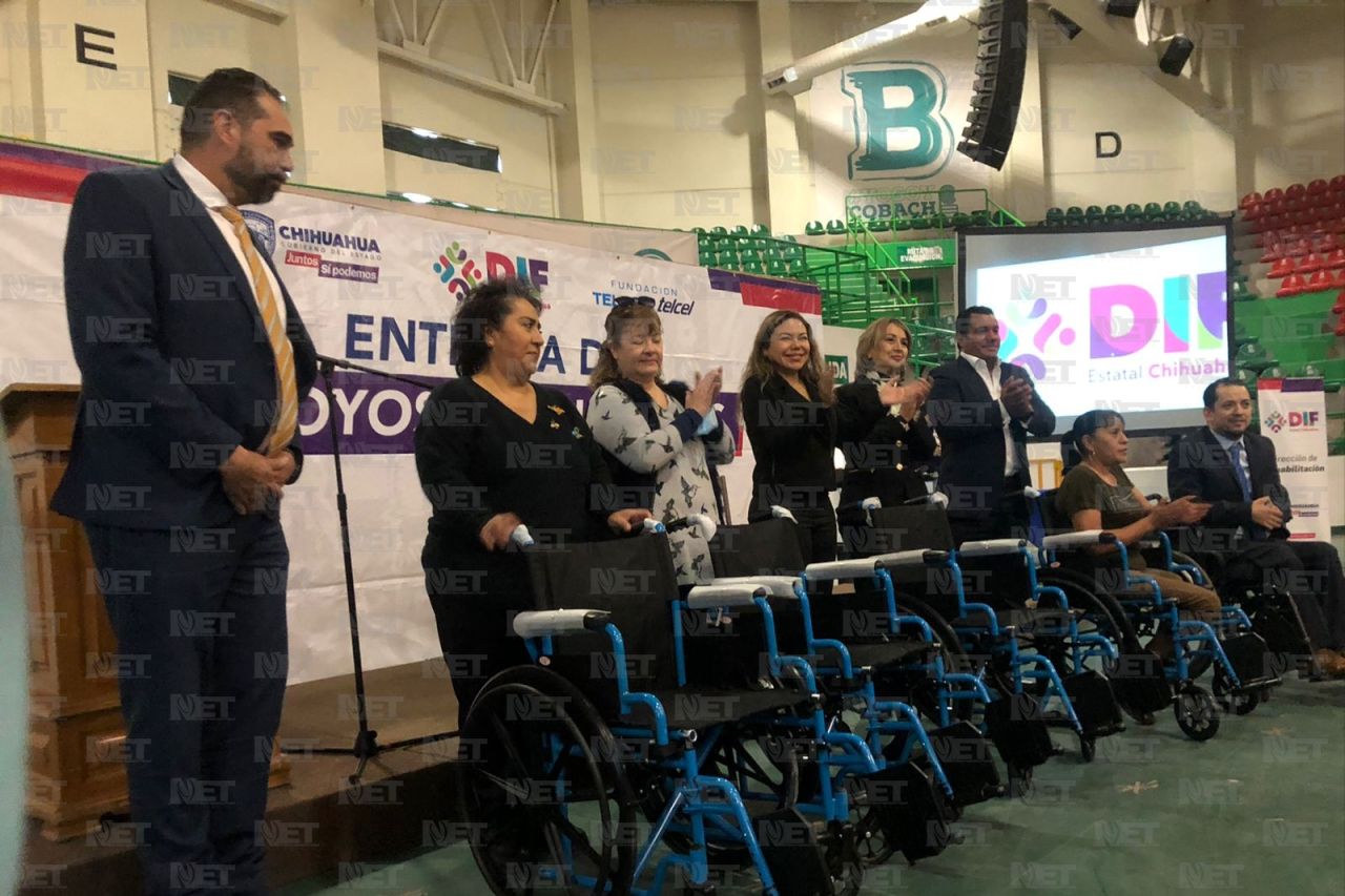 DIF Estatal y Fundación Telmex-Telcel entregan sillas de ruedas en Juárez