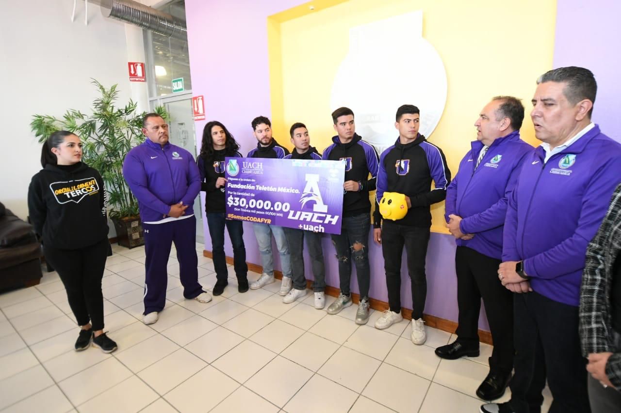 Águilas de la UACh donan 30 mil pesos a la Fundación Teletón