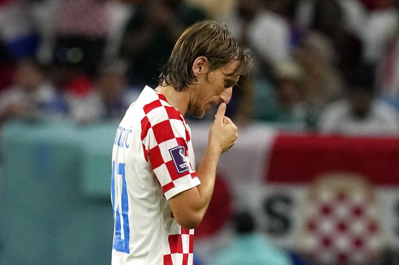 Croacia avanza a cuartos tras vencer a Japón en penales