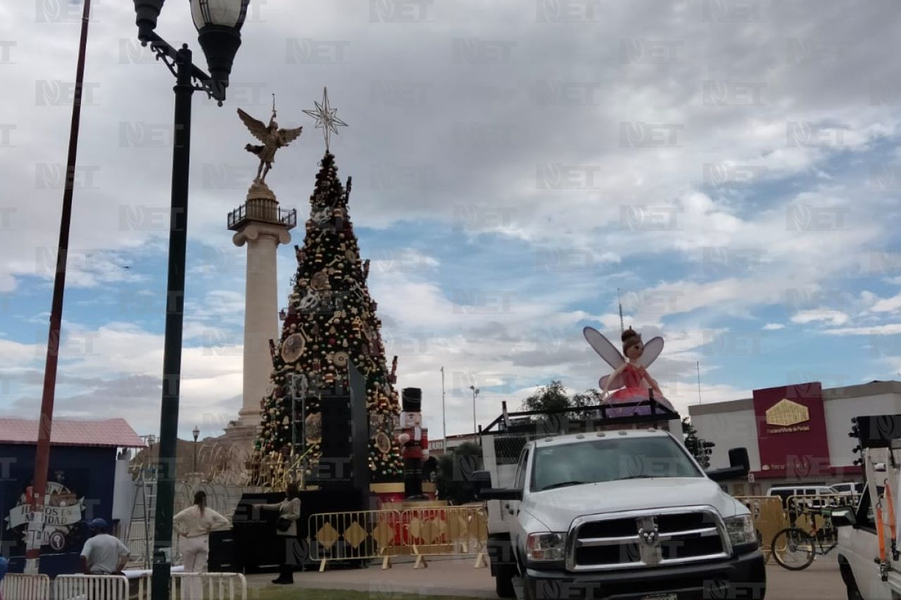 Galería: Afinan detalles del árbol navideño en Chihuahua