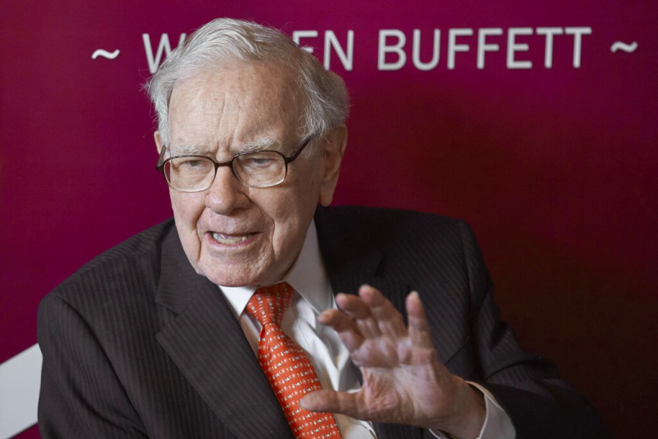 Warren Buffett impacta a accionistas con el anuncio de su retiro a fin de año