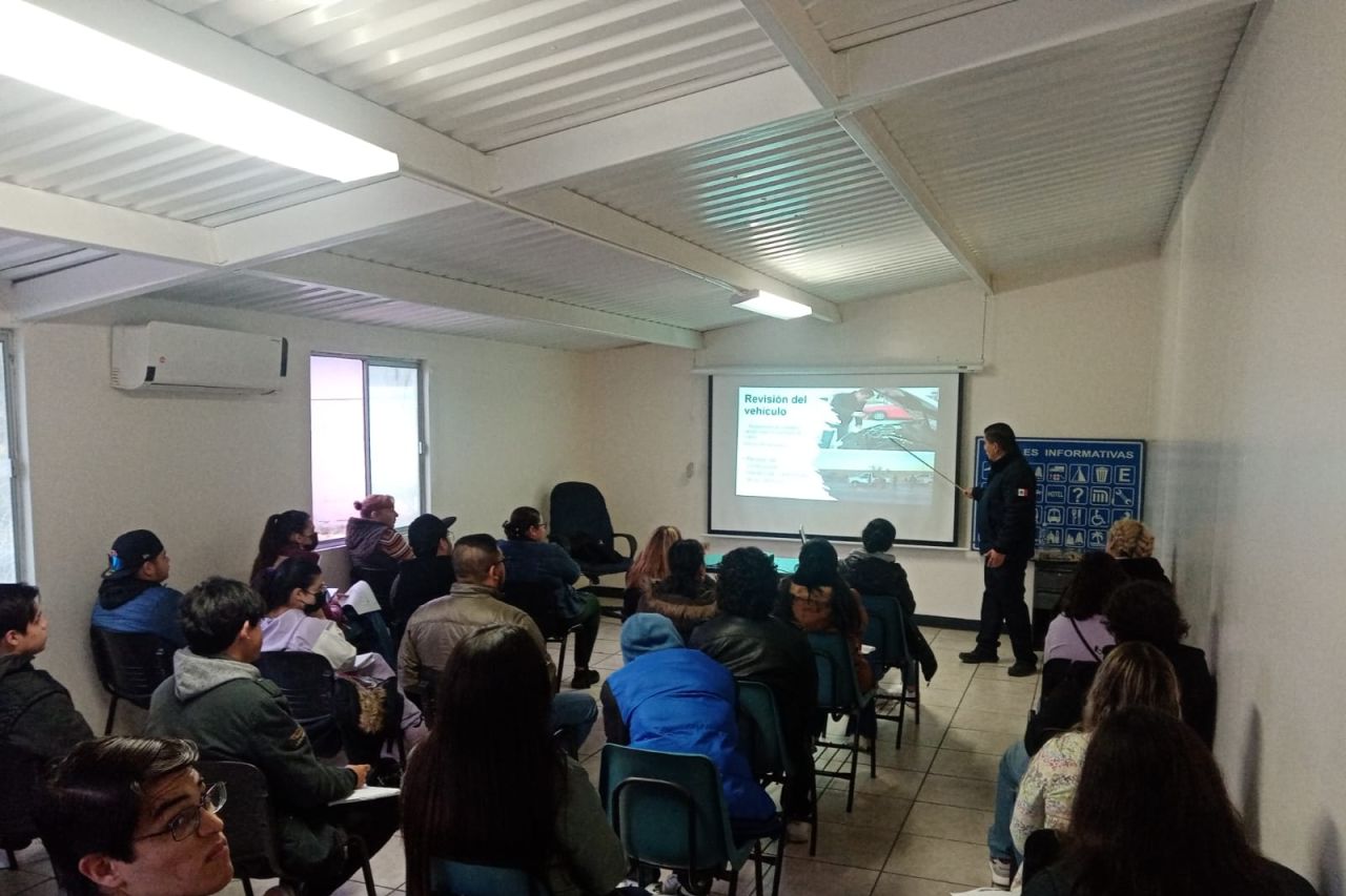 Curso básico de manejo no es válido para obtener licencia, aclaran