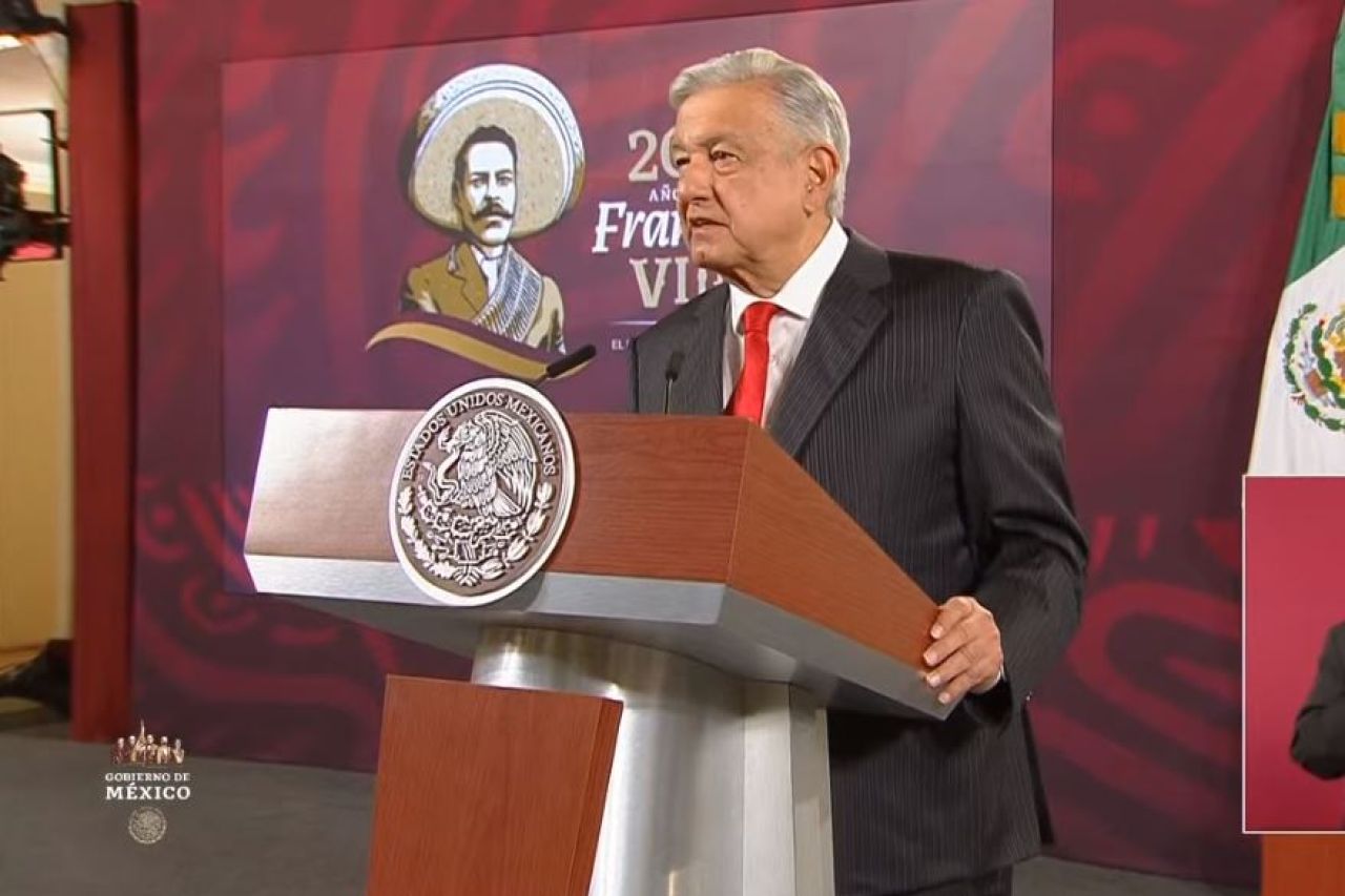 Celebra AMLO los 80 años del IMSS