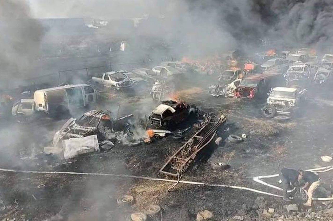 Arden 30 vehículos en el Estado de México