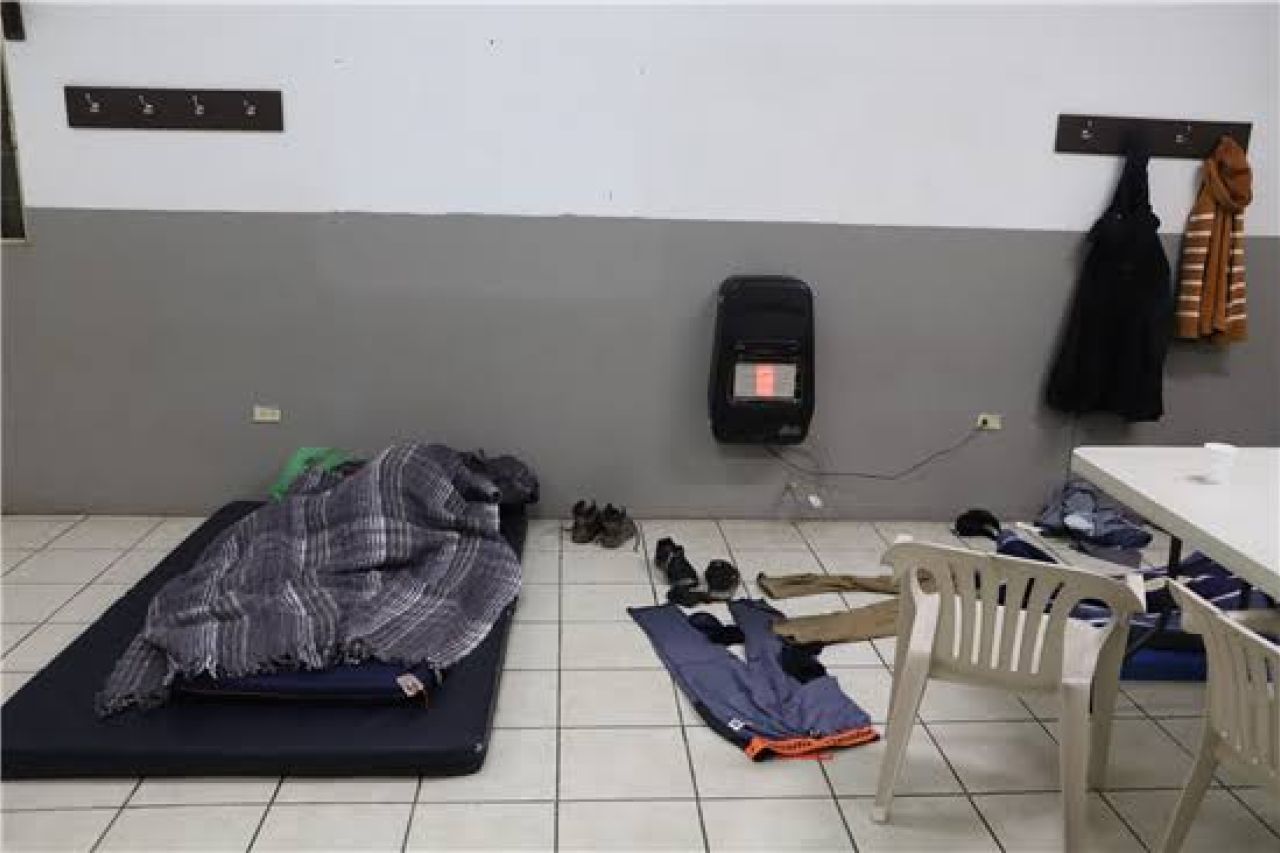 Se refugian 37 personas del frío en albergues de Chihuahua