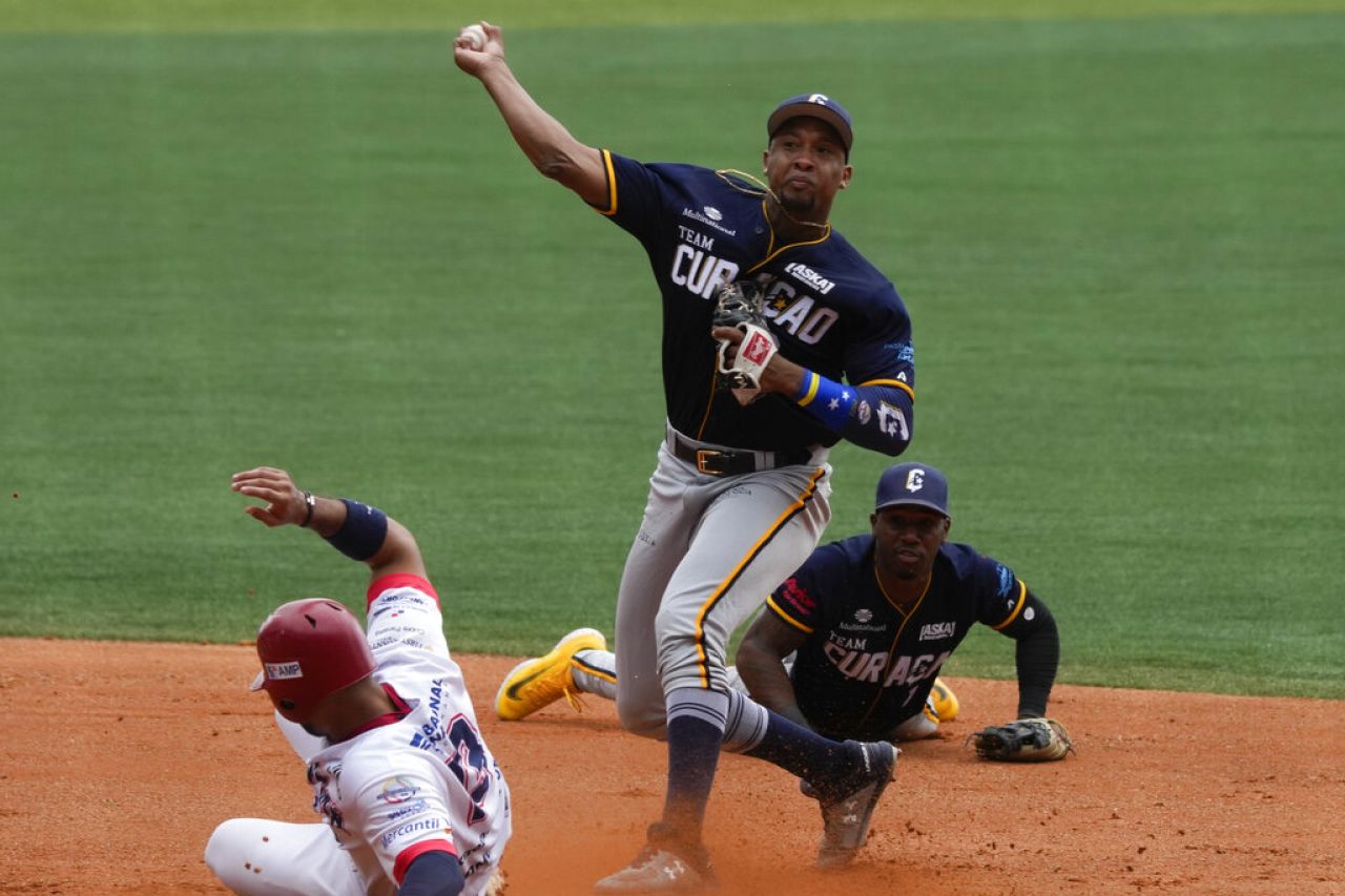 Dominicana y Curazao suman triunfos en la Serie del Caribe