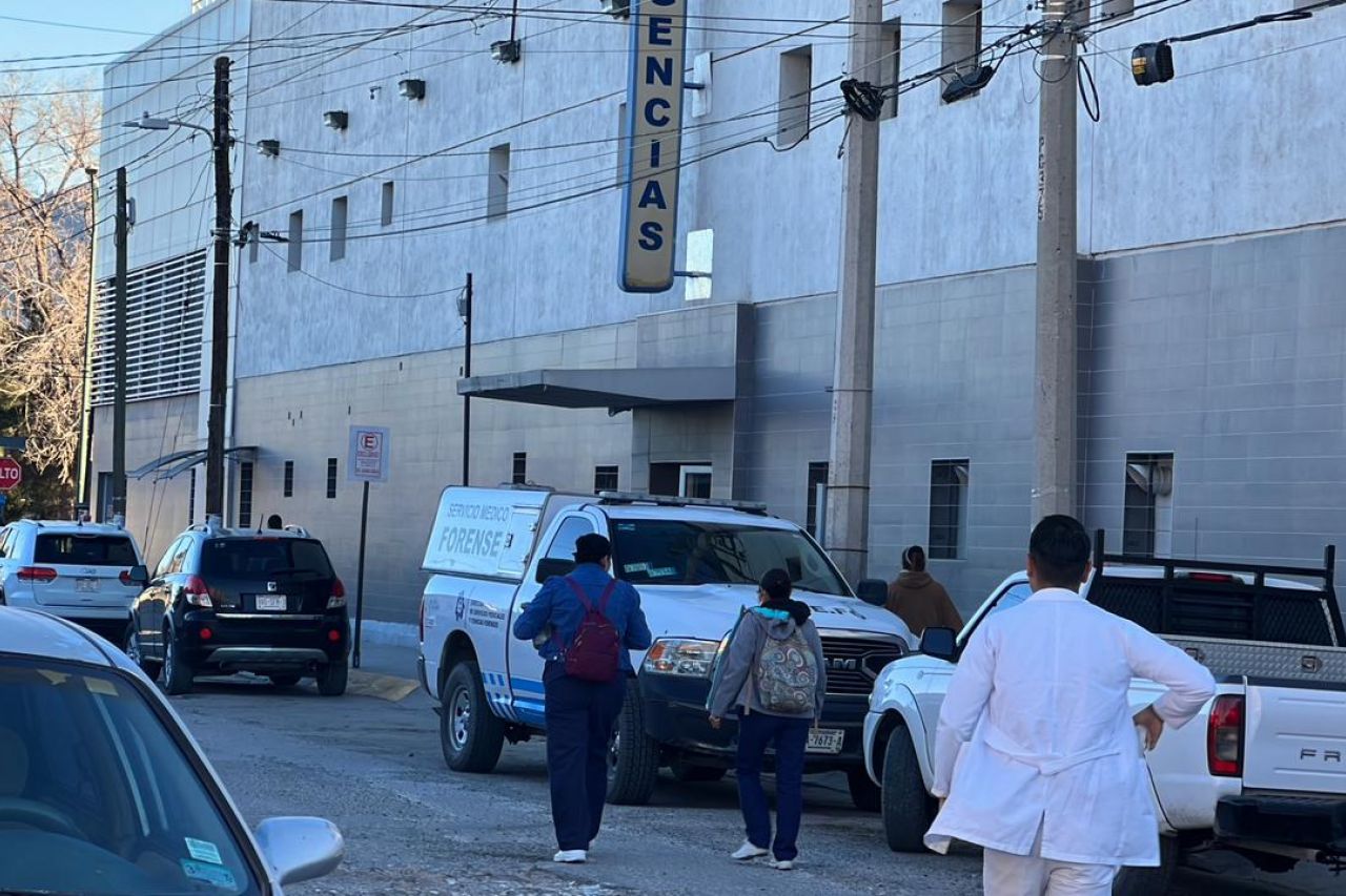 Golpean a hombre y fallece al llegar al hospital