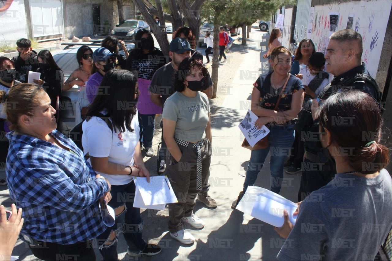 Directivos del Cetis 61 dejan plantadas a estudiantes