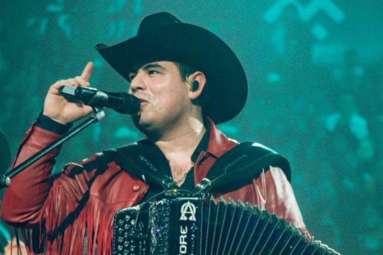 Pagarán casi 5 mil pesos para ver a Alfredo Olivas en la Feria Juárez